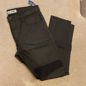 NWT Men’s Express Black Rocco Slim Fit Biker Jeans